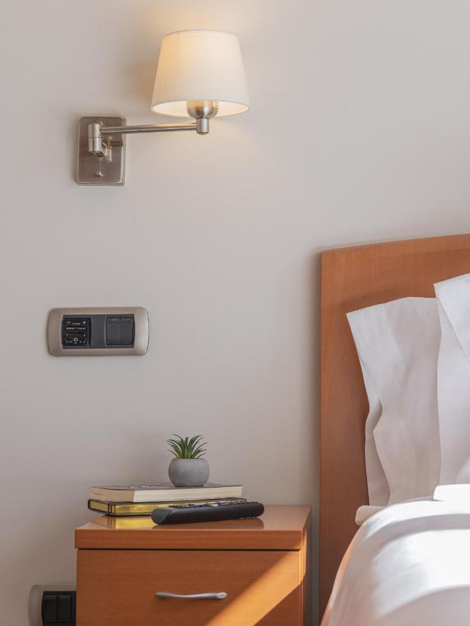 Hostal Alba Луго Екстериор снимка