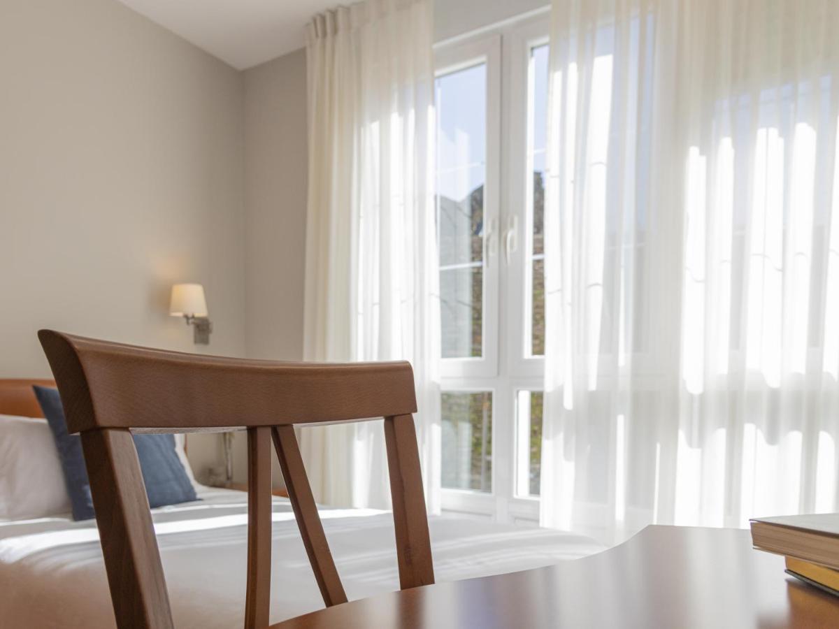 Hostal Alba Луго Екстериор снимка